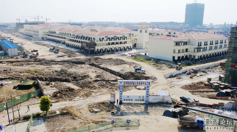 我想知道在江苏省海门三星镇装宽带 移动 联通 电信 一年分别多少钱