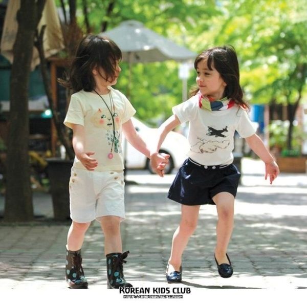 亲子视觉特搜队-<em>韩美混血双胞胎姐妹花</em> - 无敌