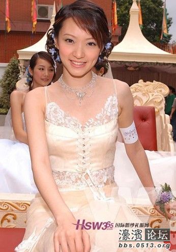 婚纱礼服_j.r高级婚纱礼服(2)