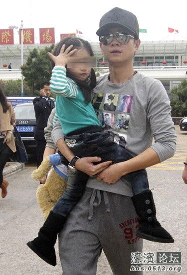 文章<em>3岁</em>的女儿,<em>头发</em>好长啊!-亲子俱乐部-濠滨论