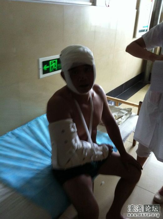 组图:中铁六局被指组织黑社会群殴讨薪民工-静