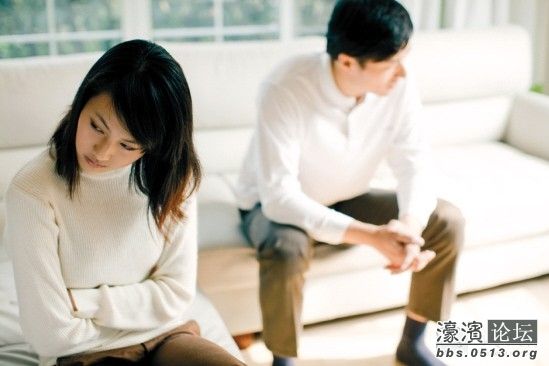 <em>老婆</em>怕我<em>出轨</em>,每天晚上回来都检查我<em>内裤</em>!这可