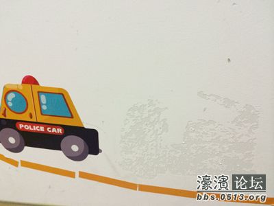 乳胶漆的墙面不能贴胶带吗?一撕一块面漆掉了