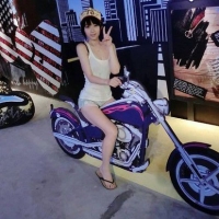 雨天里哭泣的广播 - 濠滨论坛