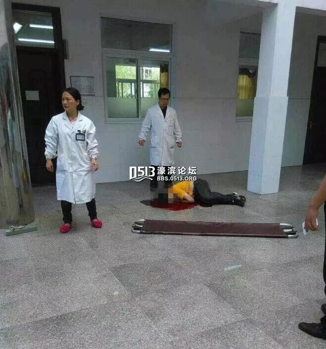 启东东南中学昨天一学生坠楼身亡