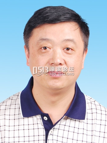 张正杰.jpg 张正杰.jpg