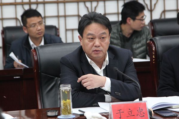 县委副书记,代县长于立忠传达学习省委副书记,省长吴政隆的讲话精神