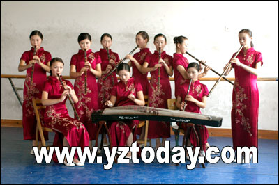 扬州美女、才女图--扬州<em>女子</em>筝箫<em>乐队</em>(可媲美女