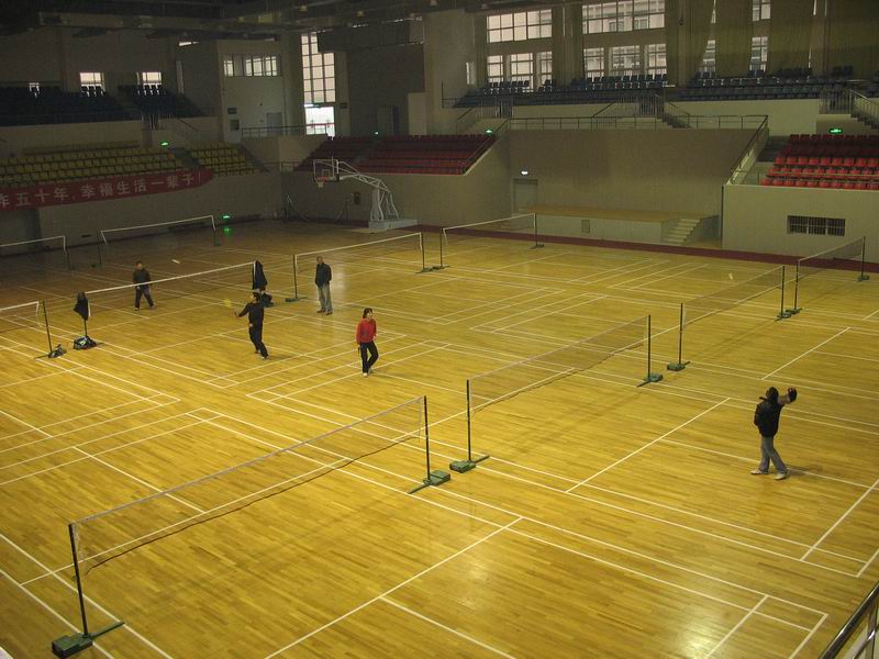 南通职业大学体育馆(羽毛球)最近开始免费体验