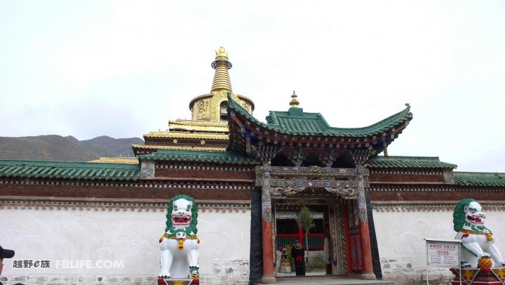 拉卜楞寺1.jpg