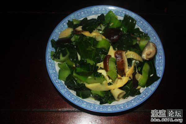 香菇笋片炒青菜.jpg