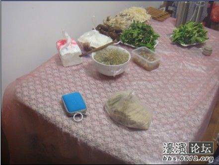 菜都洗好了开始准备包馄饨