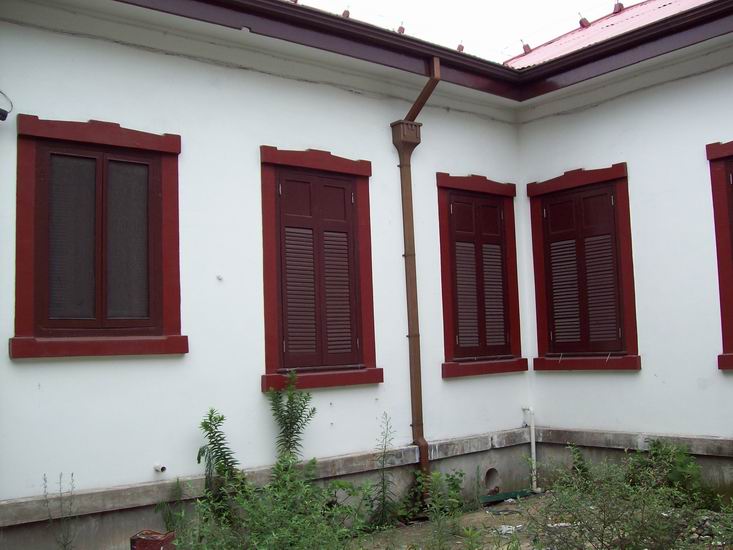 调整大小 100_1688.jpg