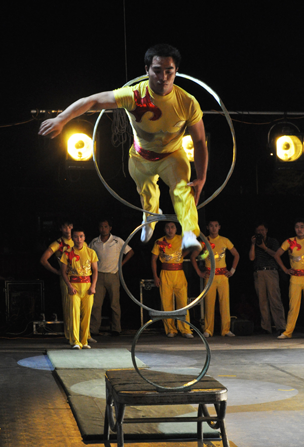 杂技02.jpg