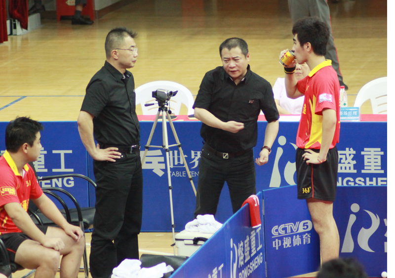 〈领队给压〉二