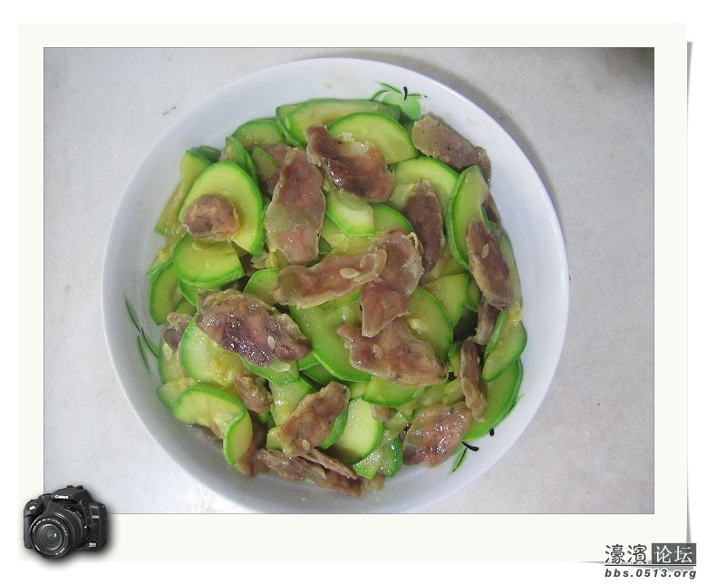 西葫芦炒香肠.JPG