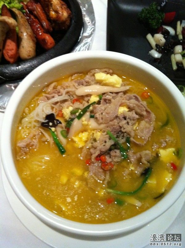 这个是我大爱的肥牛！酸酸辣辣的，好次