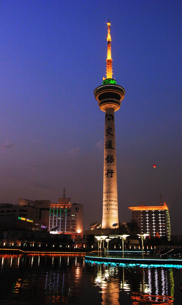 修改过色调之后的