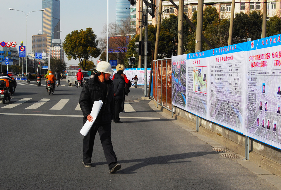 通启路高架工程启动  几十年老路华丽转身 (5).jpg