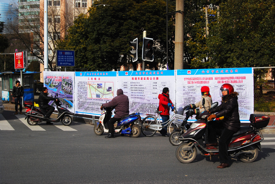 通启路高架工程启动  几十年老路华丽转身 (7).jpg