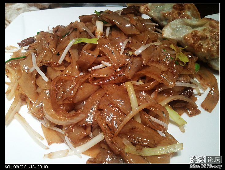 这个不错，牛肉炒河粉