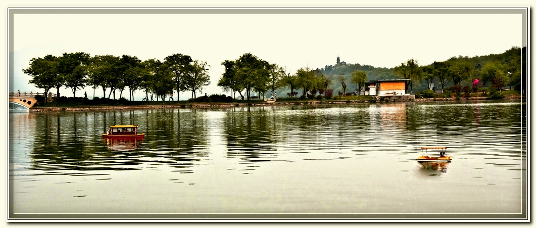 湖光山色.jpg