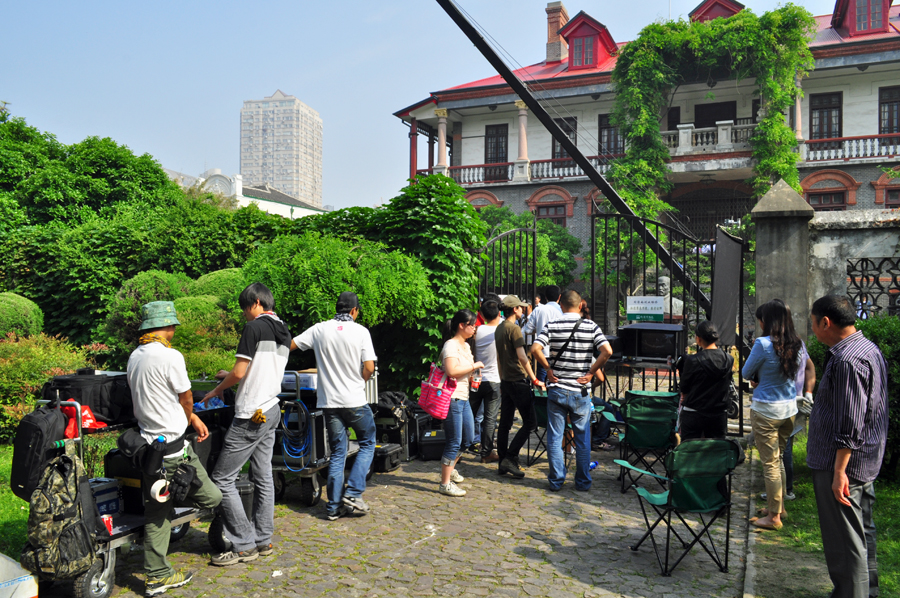 不是拍婚纱  场面太强大02.jpg