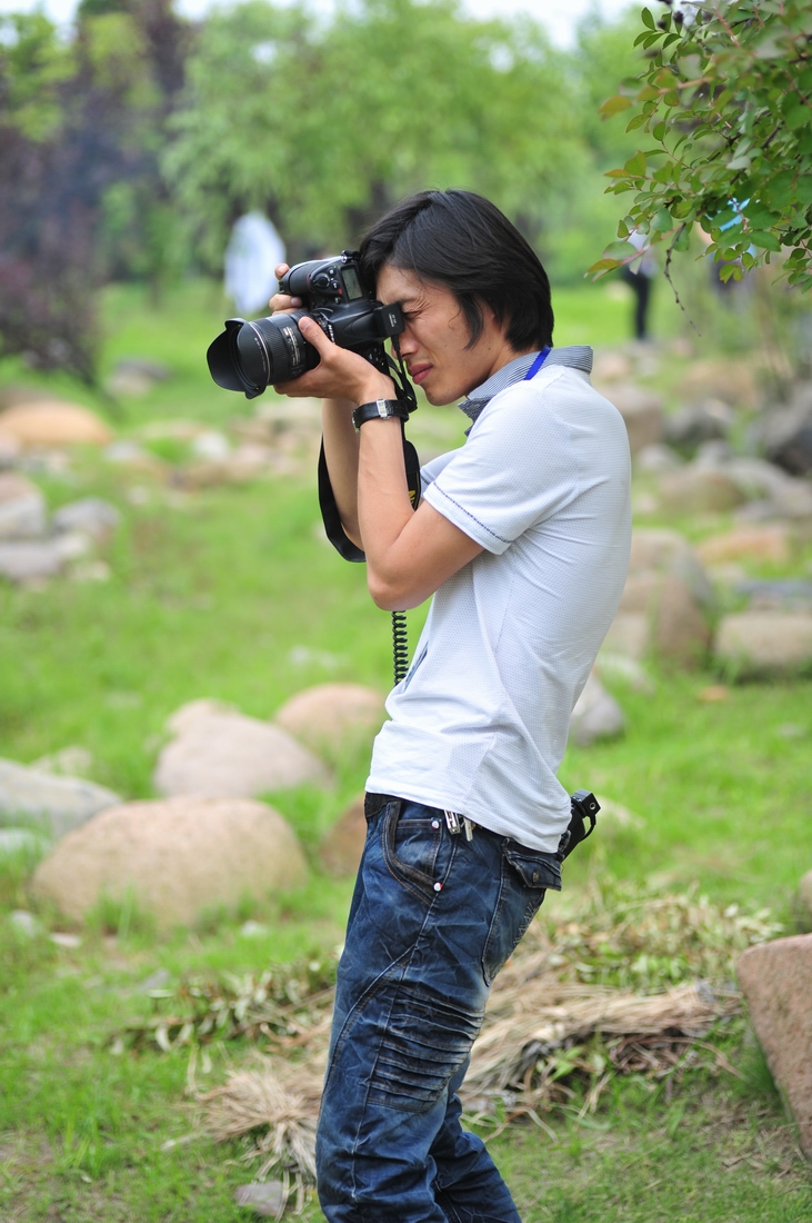 大师瞄准中。。。