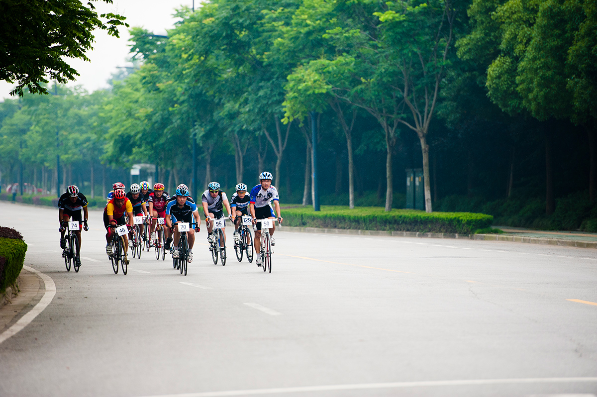 比赛中的运动员