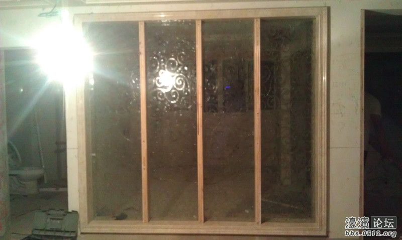 装好已经天黑了