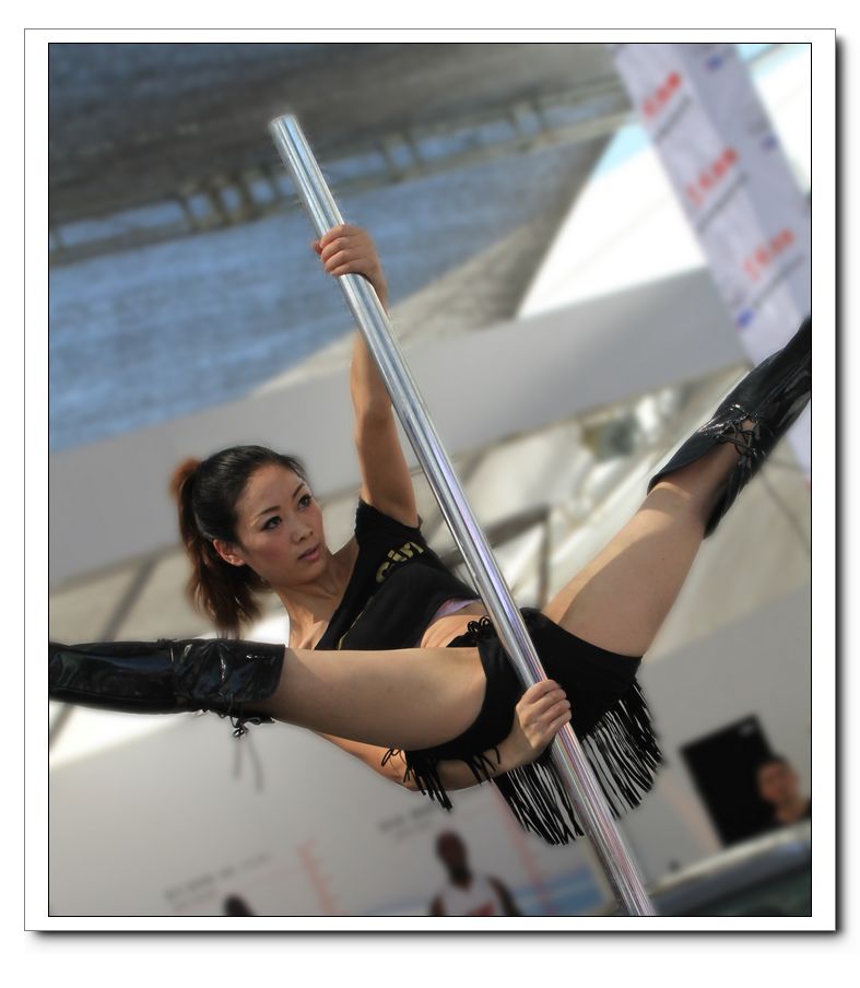 钢管舞 (1).jpg