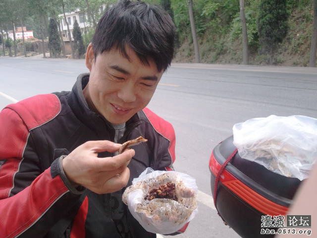 美味的五香牛肉 中午在路上吃掉了