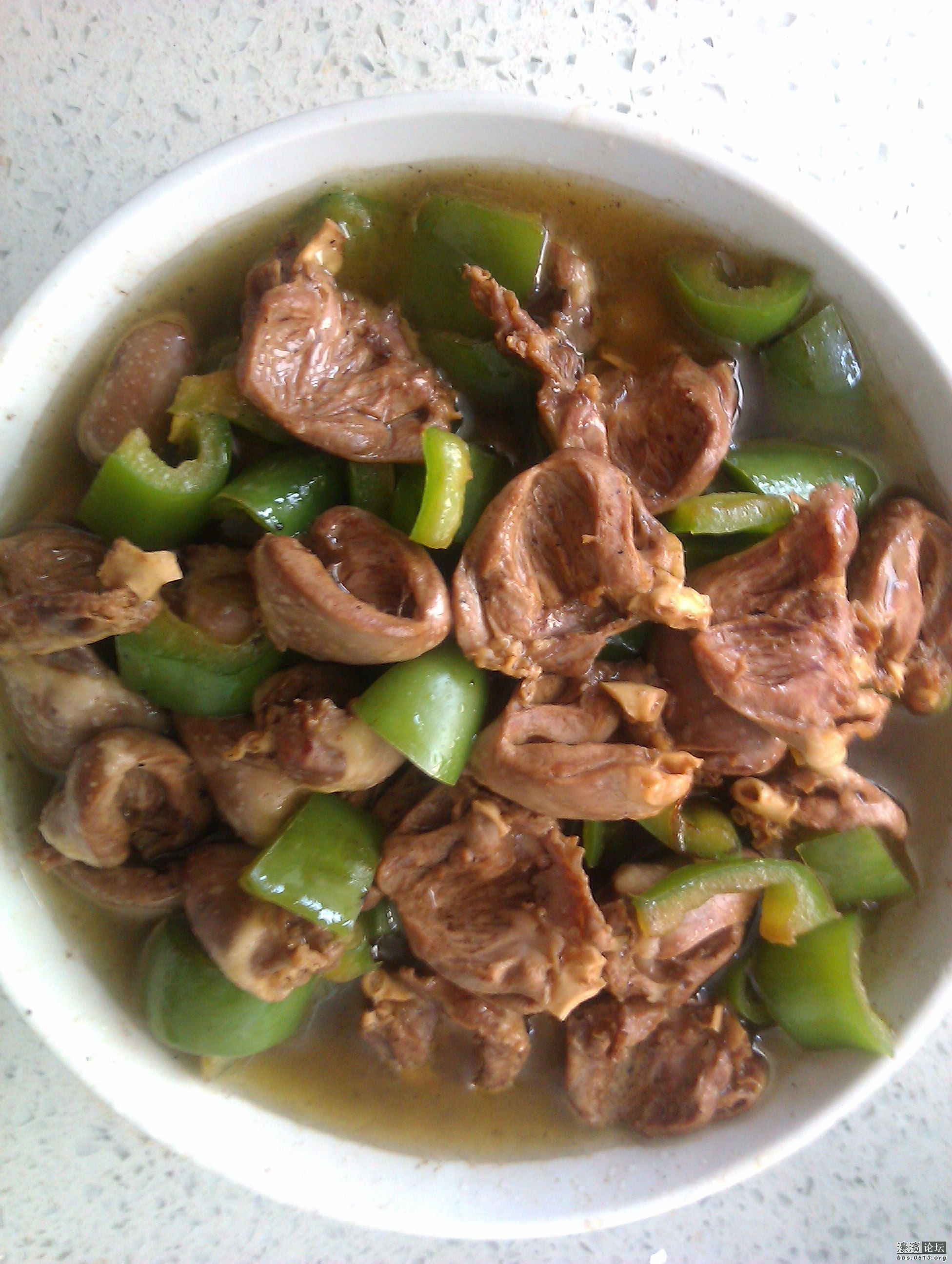 青椒鸡心，油多了~~不过还蛮好吃的