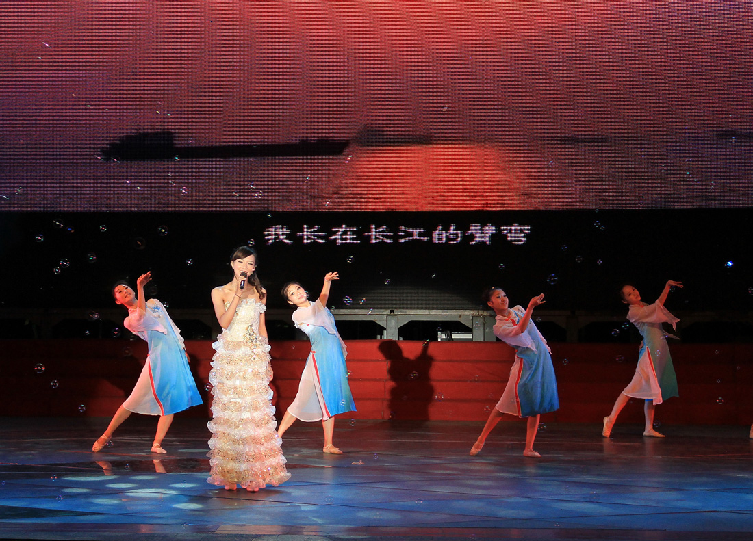 大江欢歌 (3).jpg