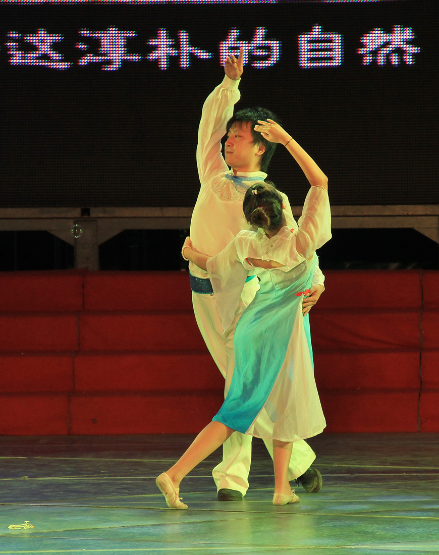 大江欢歌 (4).jpg