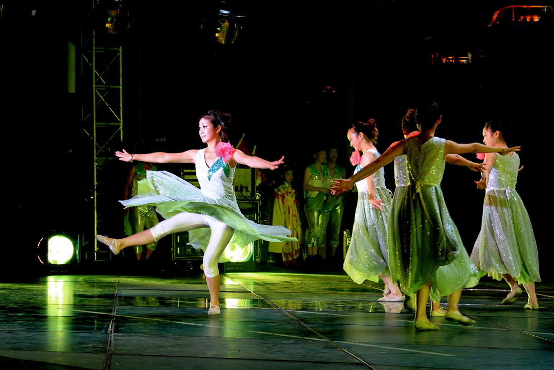 大江欢歌 (7).jpg