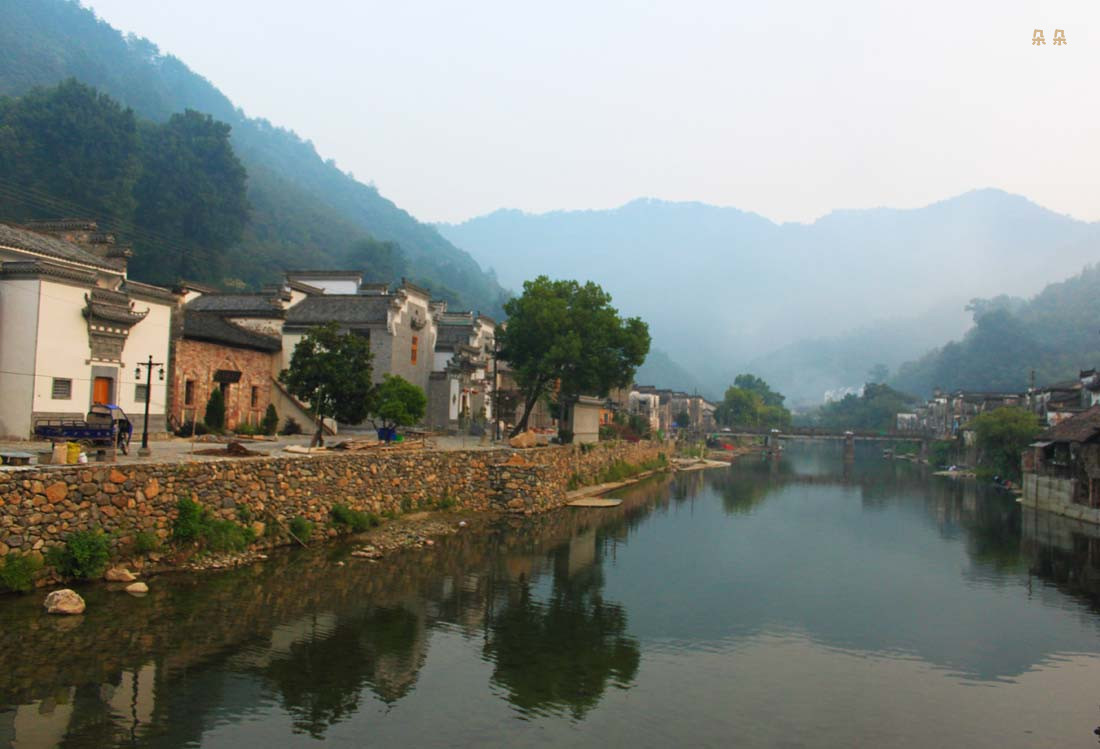 瑶里古镇晨3_副本.jpg