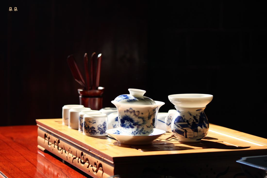 茶具2_副本.jpg