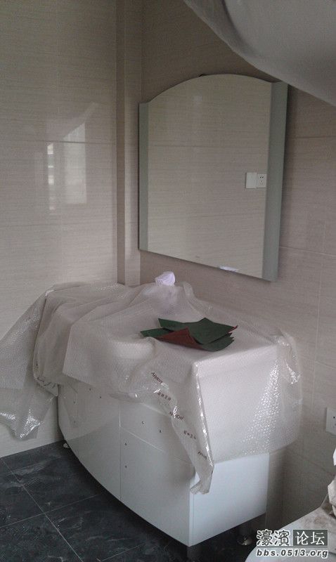 卫生间的浴室柜，箭牌的