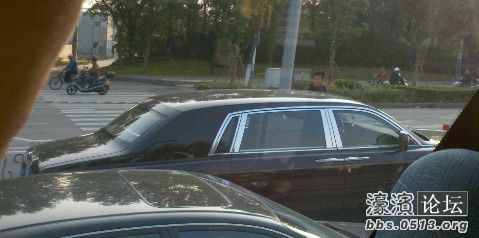 猜猜这个是啥车