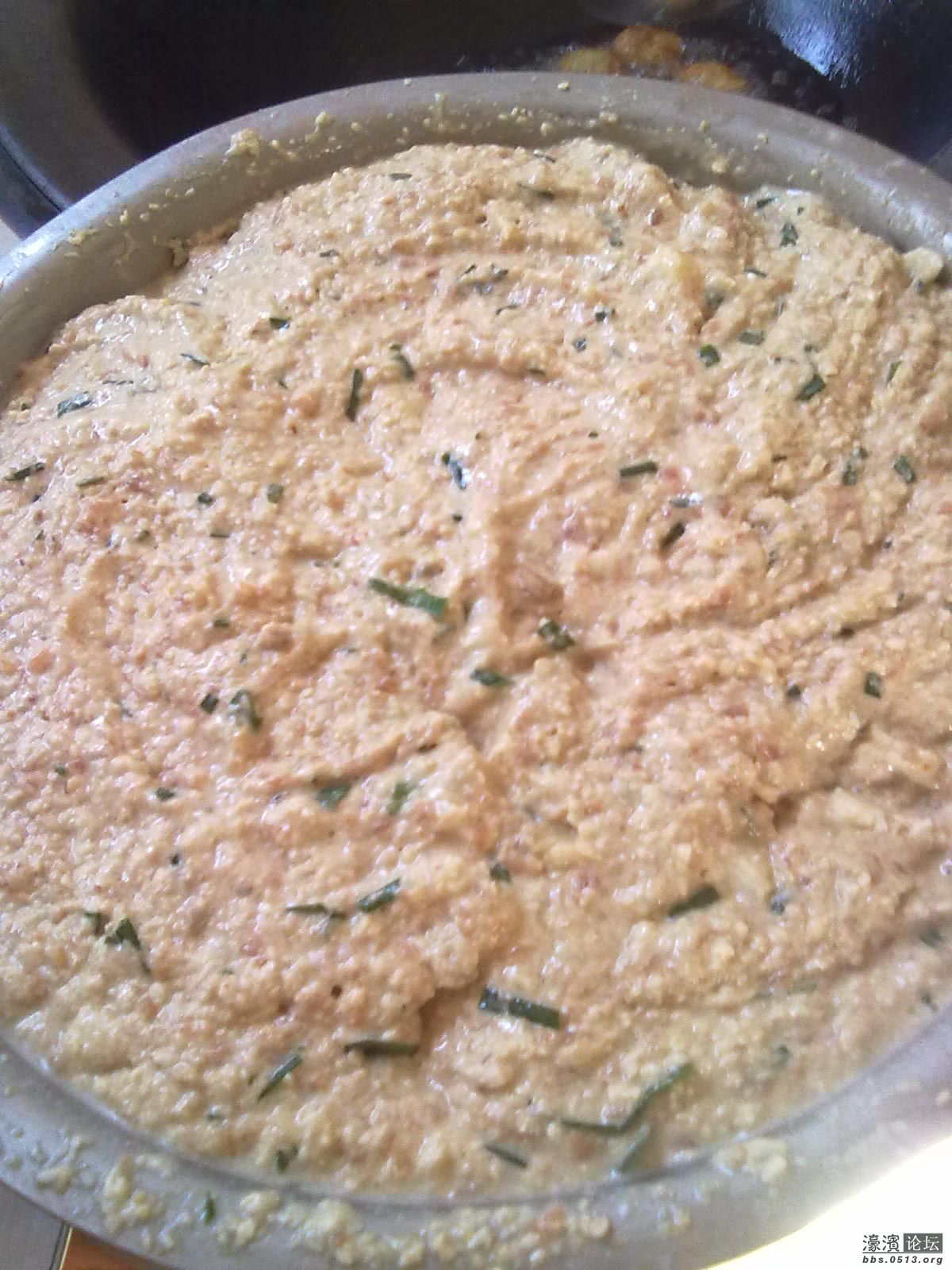 一脸盆的芋头泥