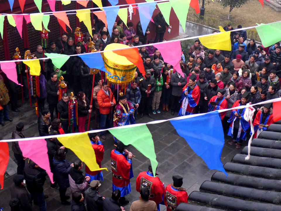 南通城隍庙举行盛大迎财神仪式 (7).jpg