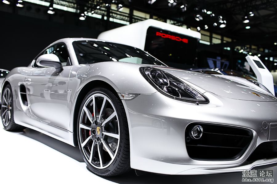 保时捷-1.jpg