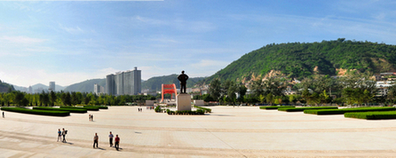 延安纪念堂广场.jpg