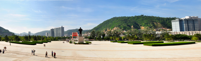 延安纪念堂广场.jpg