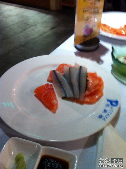 三文鱼 蛮新鲜的 芥末不够辣 