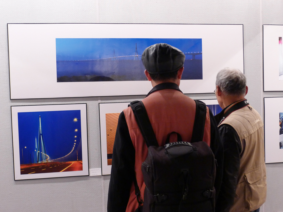 江苏沿海 魅力无限三市摄影展开幕 (7).jpg
