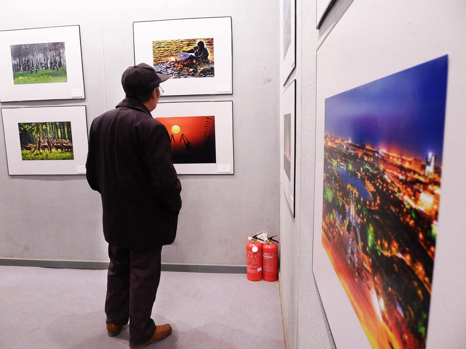 江苏沿海 魅力无限三市摄影展开幕 (4).jpg