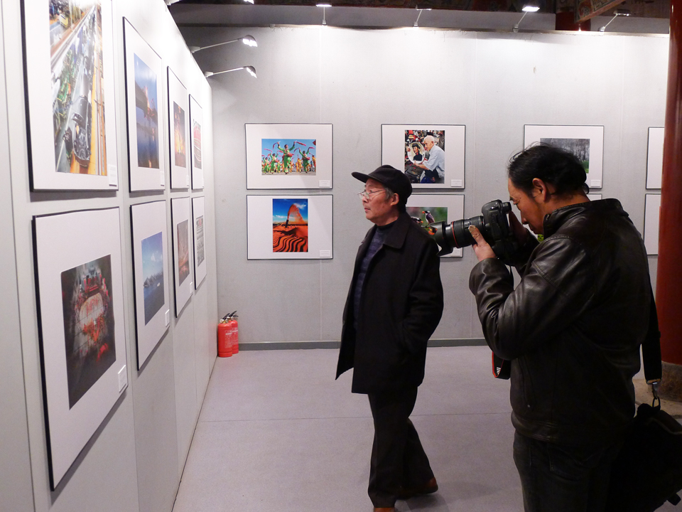 江苏沿海 魅力无限三市摄影展开幕 (5).jpg