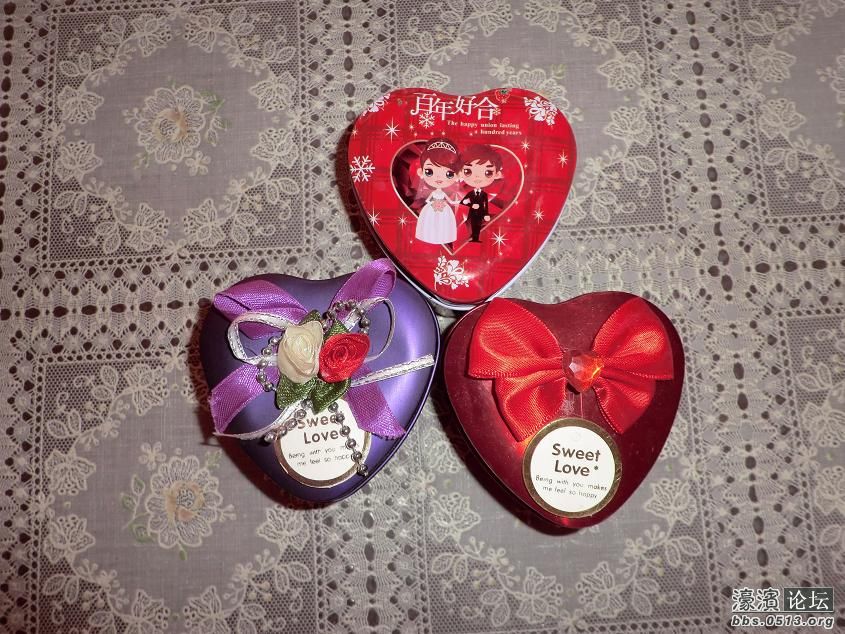 居然有3个是心形的盒子